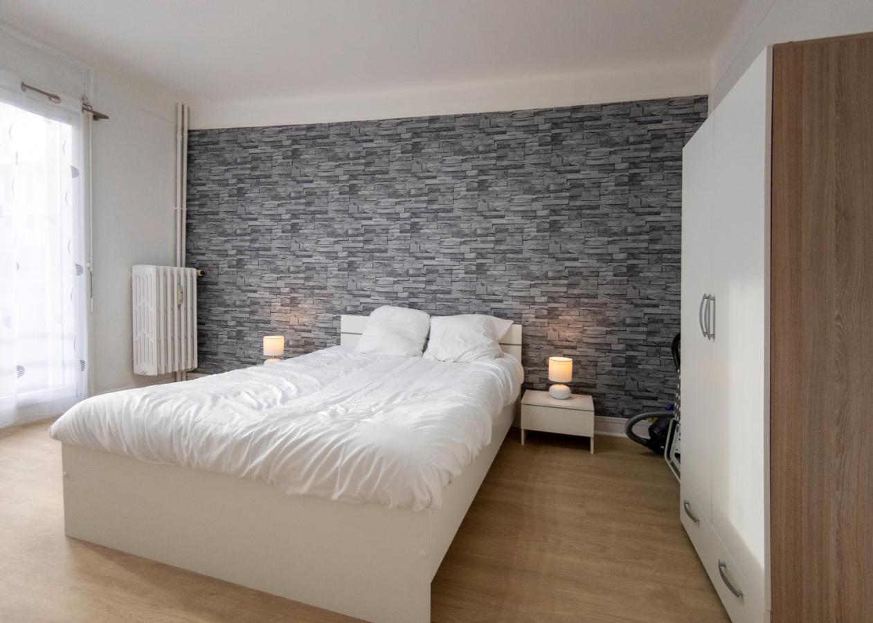 Appart'Hotel De La Gare Montbéliard Екстериор снимка